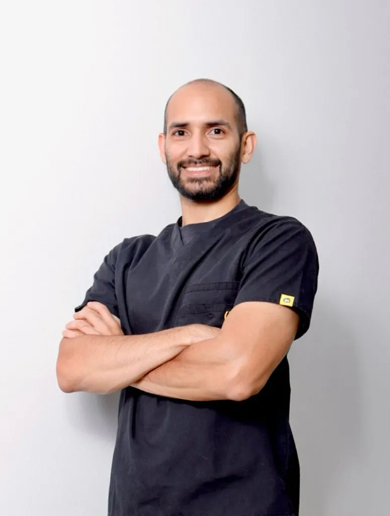 Fotografía oficial de Dr. Alexis Salcedo